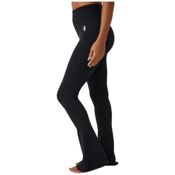 FREE PEOPLE Movement Rich Soul High Waist Flare Leggings in Black X-Small/Small - Picture 1 of 7